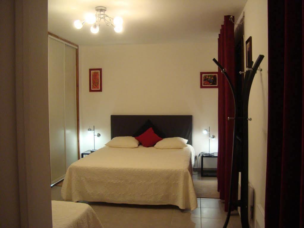 Chambres D'Hotes Les Palmiers De La Cite Carcassonne Zewnętrze zdjęcie